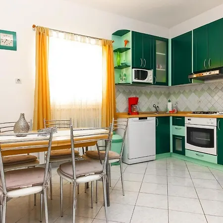 In Porec/istrien 35450 דירה פורץ